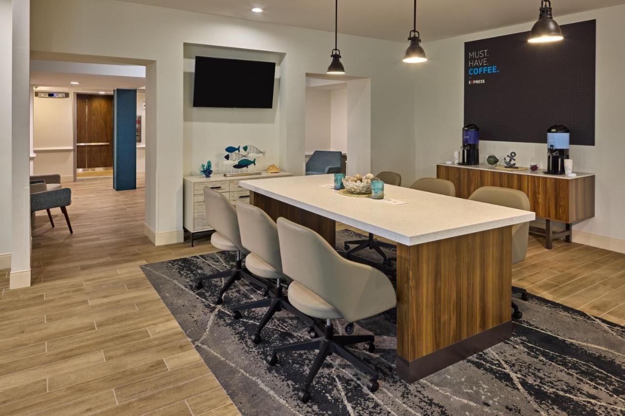 Holiday Inn Express & Suites Charleston Dwtn -Westedge By Ihg Exteriér fotografie