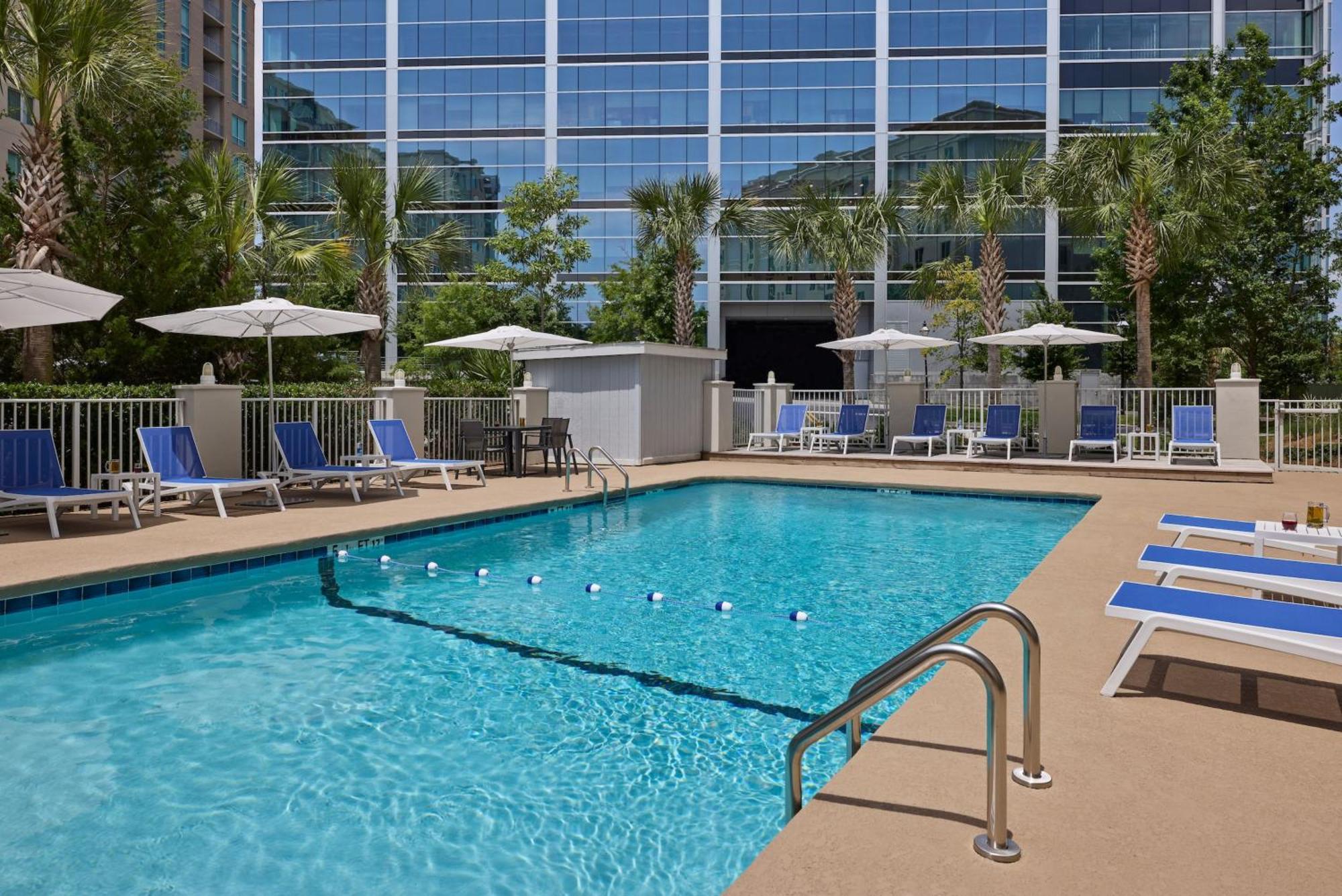 Holiday Inn Express & Suites Charleston Dwtn -Westedge By Ihg Exteriér fotografie