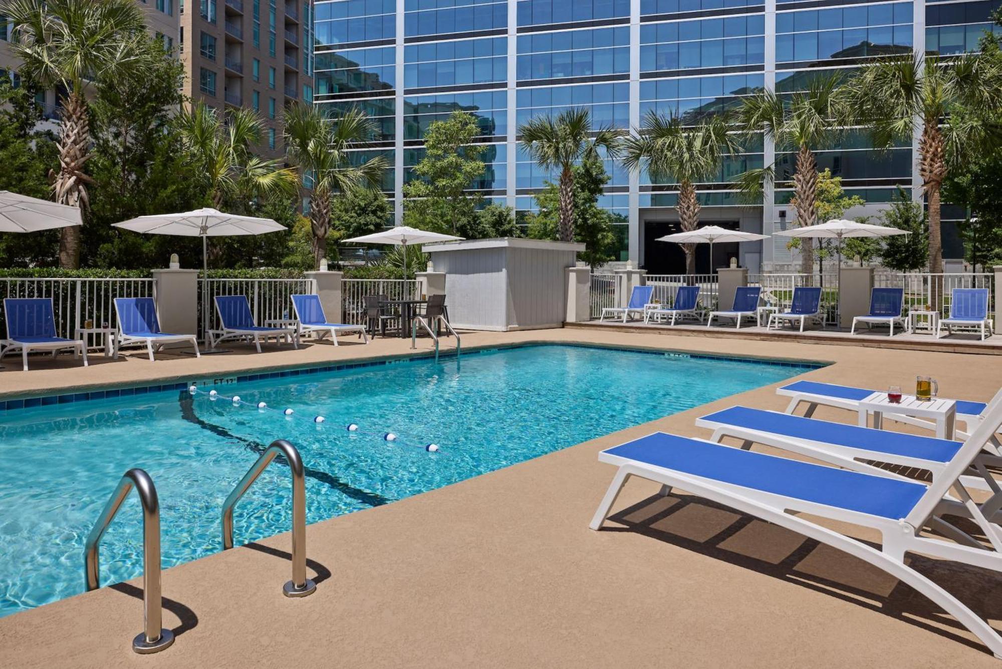 Holiday Inn Express & Suites Charleston Dwtn -Westedge By Ihg Exteriér fotografie