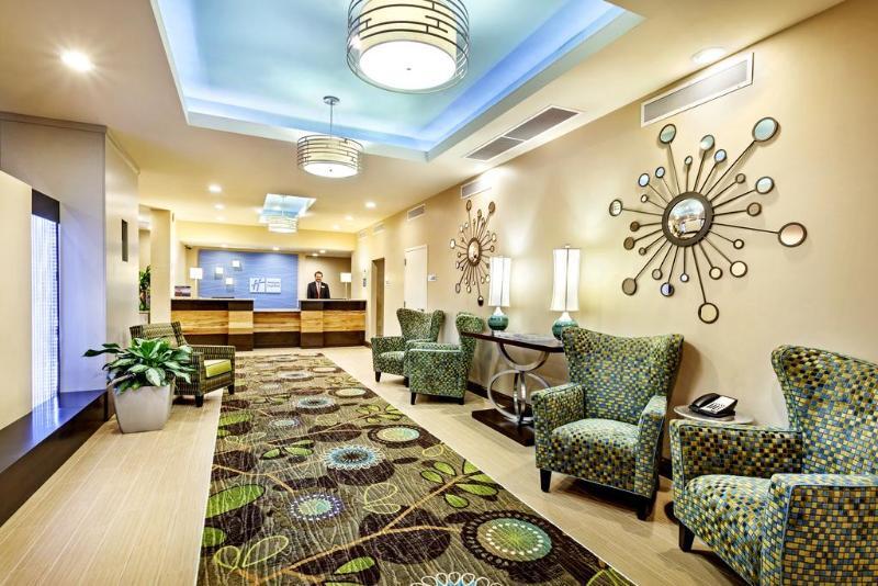 Holiday Inn Express & Suites Charleston Dwtn -Westedge By Ihg Exteriér fotografie